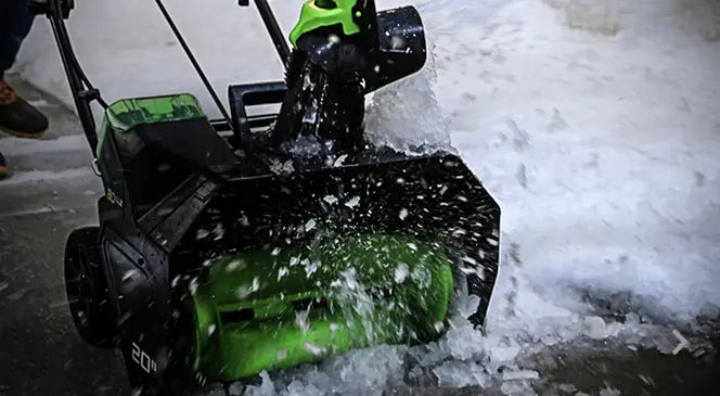 Greenworks Snow blowers: Revolutionizing Winter Chores with Eco-Friendly Power and Reliability