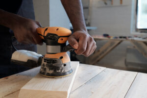 Unlocking-the-Efficiency-of-Orbital-Sanders-in-Home-Improvement Garages & WorkShops
